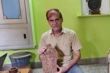 wood carving artisan