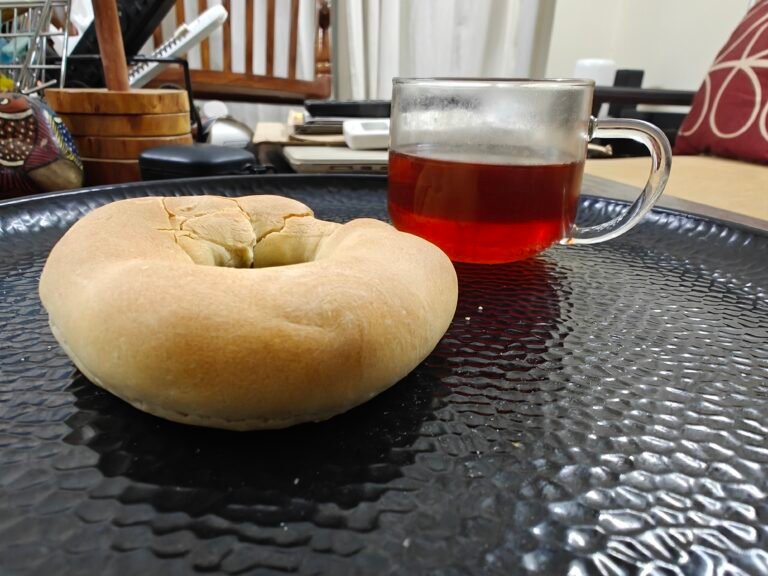 Kakonn with Sweet Black Tea